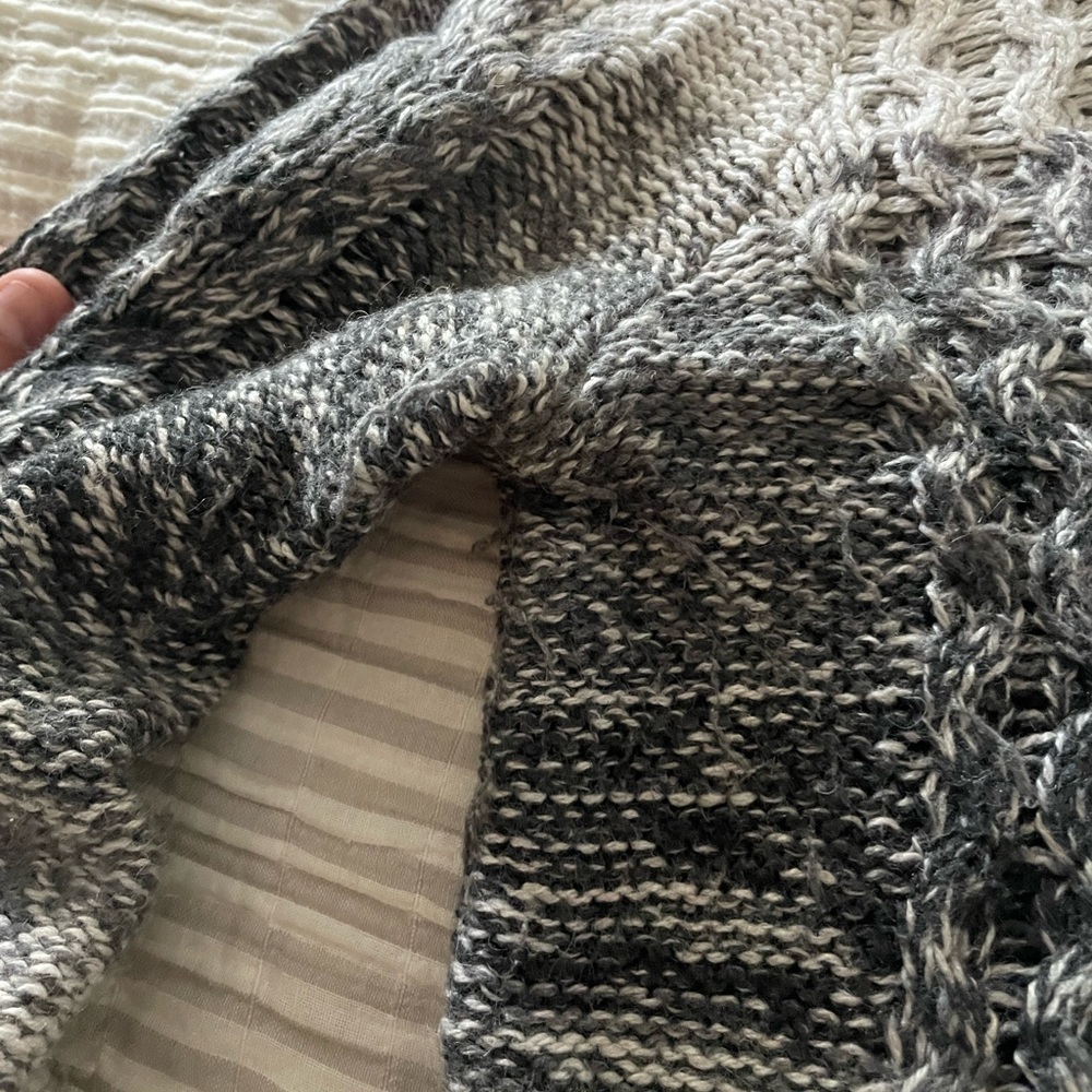 Loft Sweater - Picture 5 of 5